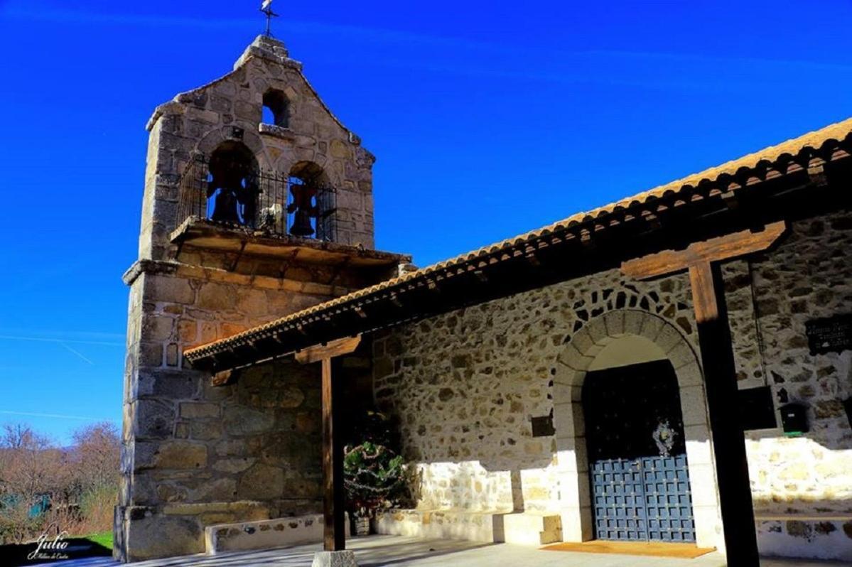 El Lago Cervera de Buitrago Exterior photo